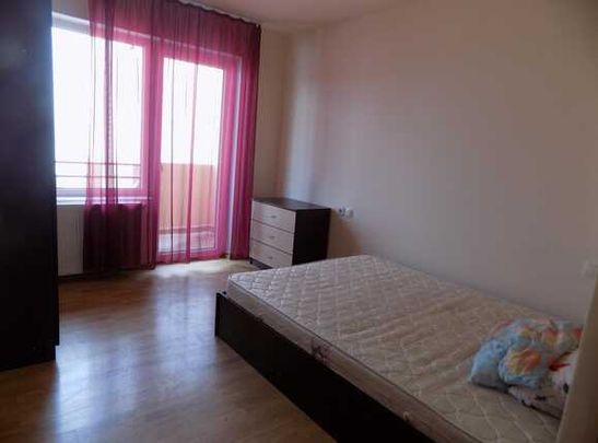 De inchiriat 2 camere, 49 mp! Parcare! Zona strazii Sesul de Sus! - Photo 1