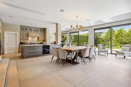 A magnificent and beautifully designed 7 bedroom detached house finished to an exceptional specification. - Photo 3