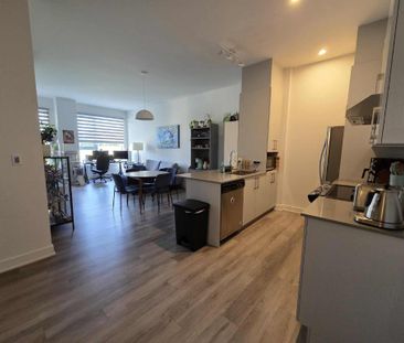 4 et demi de luxe à Brossard *1 mois gratuit à la cession du bail* - Photo 3