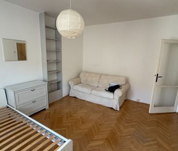 Pronájem bytu 1+1 • 36 m² bez realitkyNa Vrcholu, Praha - Žižkov - Photo 2