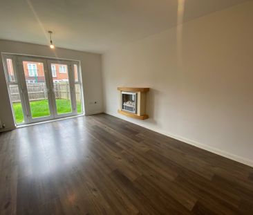 2 bedroom terraced house to rent - Photo 1