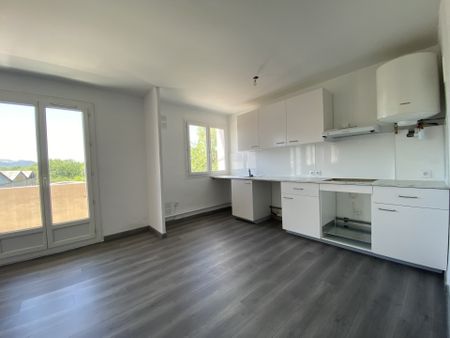 Location Appartement 2 pièces 41m² AUBAGNE 13400 - Photo 4