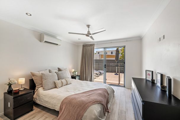 11 Haslewood Crescent, Meridan Plains QLD 4551 - House For Rent | Domain - Photo 1