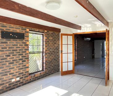 Perfect Place to Call Home in Heart of Hillcrest! - Photo 4