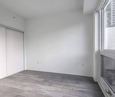 Dundas St E/Jarvis St Beautiful 1Bdrm +Den Flr To Ceiling Windows - Photo 1