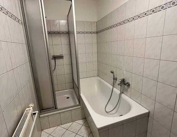 Schöne geräumige 2 Raum Wohnung mit Balkon Lichtenstein zu vermieten - Foto 1