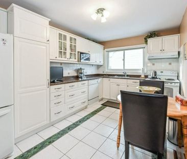 For Lease - 158 Fennell Avenue, Hamilton, Ontario - Photo 3