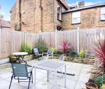 House share to rent - Photo 1