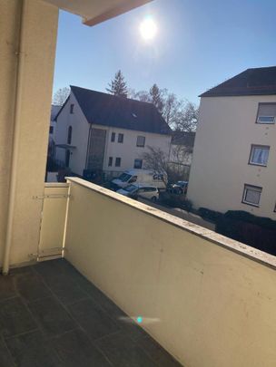 Teil renovierte 2-Zimmer Wohnung in Nürnberg Altenfurt - Photo 1