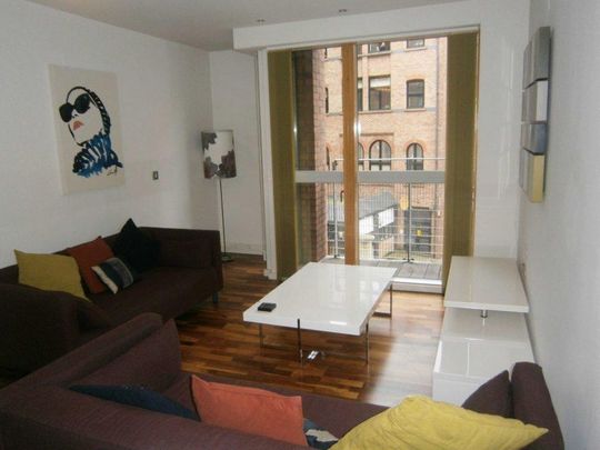 2 bedroom flat to rent - Photo 1