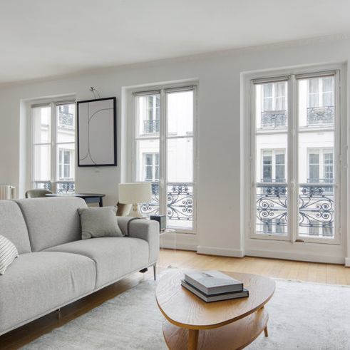 Rue de Berri - Photo 1