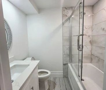 50 GRANDLEA CRESCENT - Photo 1