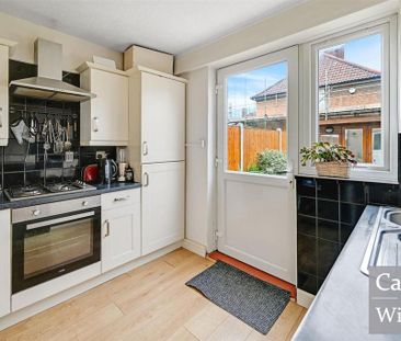 2 bedroom terraced house to rent - Photo 2