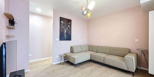 Appartement te huur in Brussel voor € 1.550 met 1 slaapkamer - Photo 1