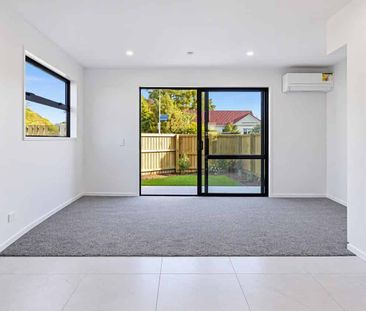 Two-Bedroom Townhouse in Prime Riccarton Location for Rent - Photo 1