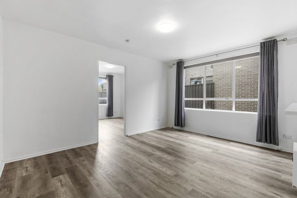 Where Lifestyle Meets Convenience – One-Bedroom Gem - Photo 1