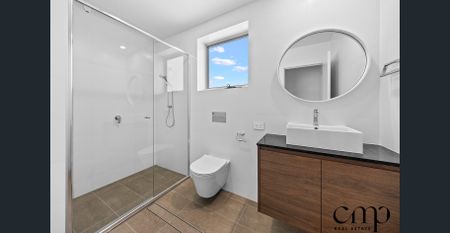 Grand Family Living Overlooking the Golf Course - Photo 5