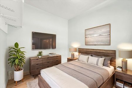 For Lease - 30 Baker Street, Hamilton, Ontario - Photo 5