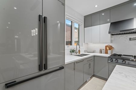 For Lease - 10A Benson Avenue, Mississauga, Ontario - Photo 4