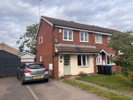 3 bedroom semi-detached house to rent - Photo 5