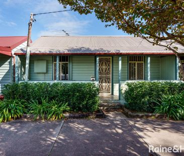 HOME IN THE HEART OF CARRINGTON INCLUDING LAWN MAINTENANCE - Photo 5