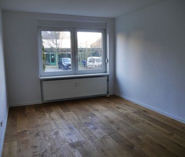 ﻿Schöne 2-Zimmer-Wohnung mit Tageslichtbad und Terrasse in Maintal-... - Foto 1