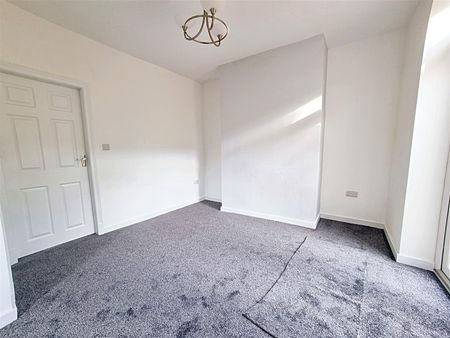 Herschel Avenue, Ightenhill, Burnley - Photo 3