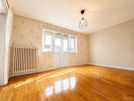 Location Appartement 3 pièces 77m² - Photo 5
