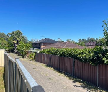 “PRIVATE AND WALKING DISTANCE TO CBD” - Photo 3