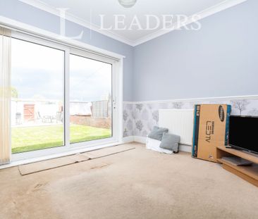 3 bedroom house to rent Hewett Road, Portsmouth, PO2 - Photo 5