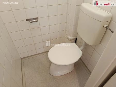 Pronájem bytu 1+kk 30 m² - Fotografie 5