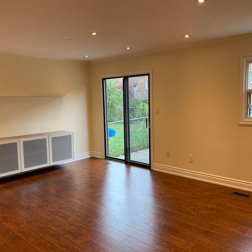 For Lease - 337 Glen Shields Avenue Unit# Gr & Bsmt, Vaughan, Ontario - Photo 1