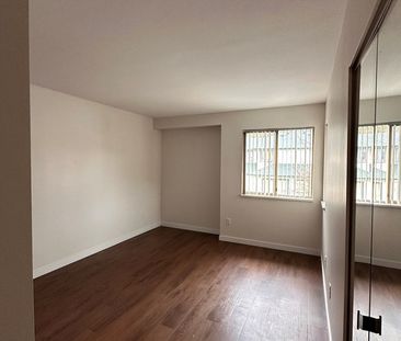 Abbey Glenn Townhomes - Photo 6