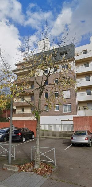 Location Appartement 2 pièces 47m² DEVILLE LES ROUEN 76250 - Photo 1