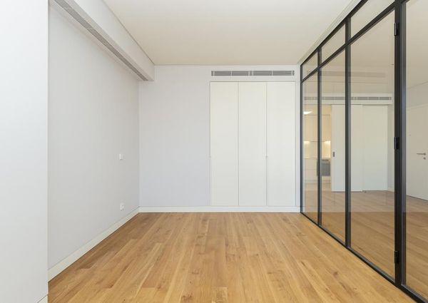 1 Bedroom Apartment with a view, Largo do Rato, Lisboa