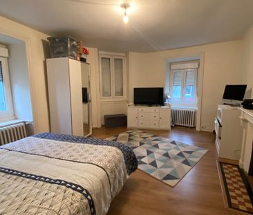 Location Appartement 3 pièces 76m² - Photo 3