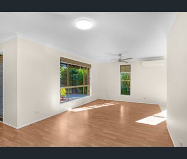 Spacious Family Home in Heart of Burleigh Waters - Photo 1