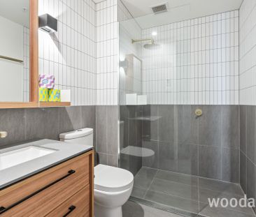 UNIQUE APARTMENT! - Photo 3