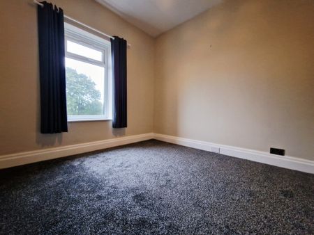 Ribby Avenue, Kirkham - Photo 3