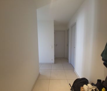 Zeer centraal gelegen 2-slaapkamer appartement - Photo 4