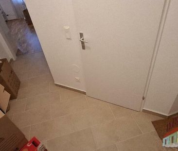 Sportliche Singlewohnung sucht langfristige/n Mieter/In - 2.Stock o... - Foto 2