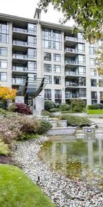 Beautiful Home at Shaughnessy Condo almost like 3 Bedroom - Photo 3