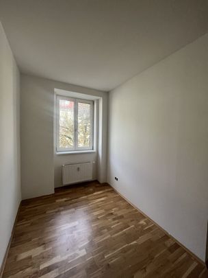 PROVISIONSFREI – Hochwertig ausgestattete 4-Zimmer-Wohnung mit großem Balkon in hipper Lage - Photo 1