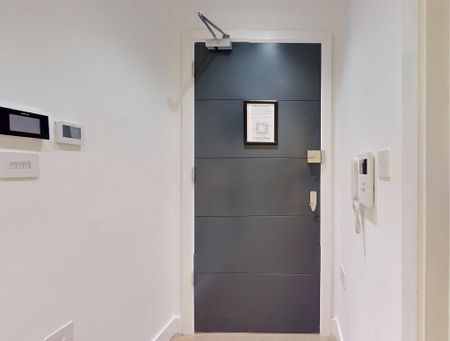 1 bedroom ground floor flat to rent - Photo 3