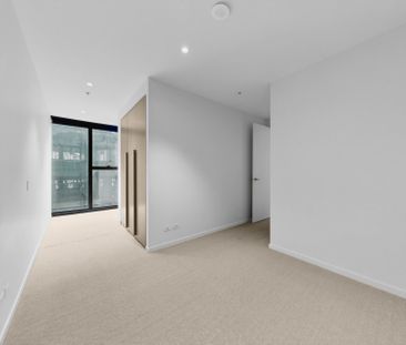 Luxury Opera Apartment Complex - Photo 1