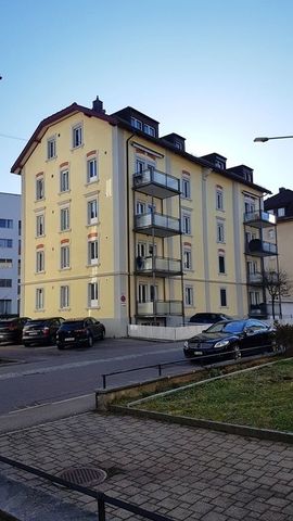 Nähe Kantonsspital - renovierte Altbauwohnung - Photo 4