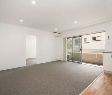 4/14 Westminster Avenue, Dee Why. - Photo 1