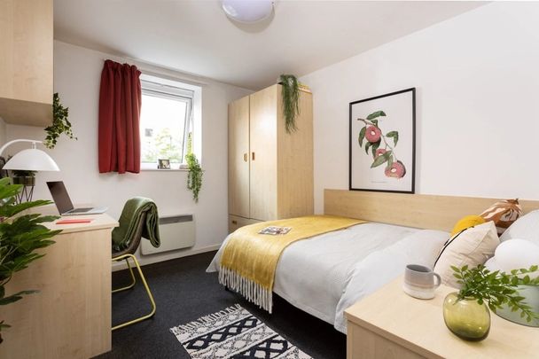 Room in a Shared Flat, Reception, L3 - Photo 1