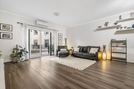 Private and Picturesque Living! - Photo 4