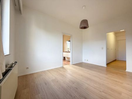 Appartement te huur - Photo 3